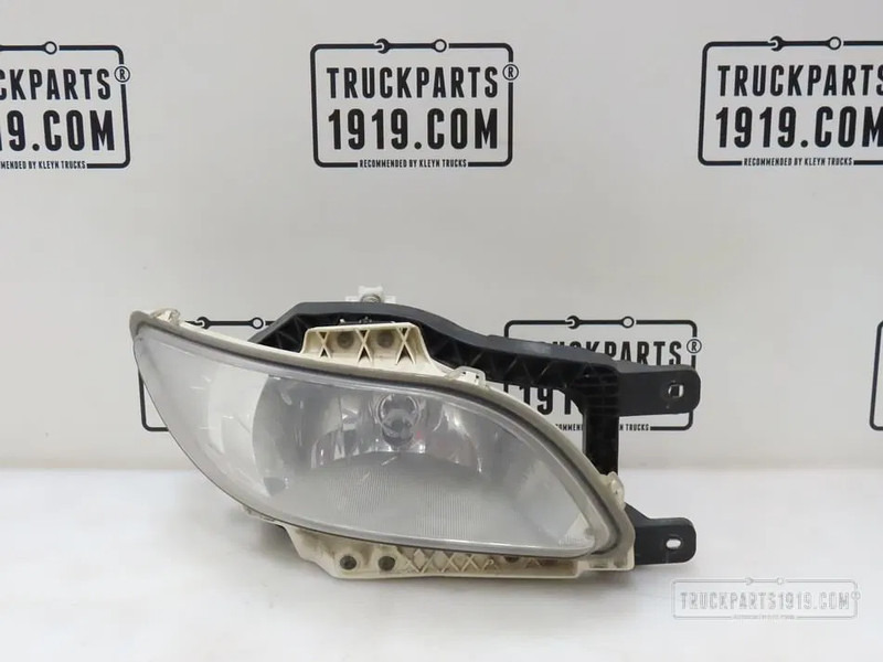 DAF 2032706 Lighting Mistlamp Re. - Противотуманная фара для Грузовиков: фото 1 DAF 2032706 Lighting Mistlamp Re. - Противотуманная фара для Грузовиков: фото 1