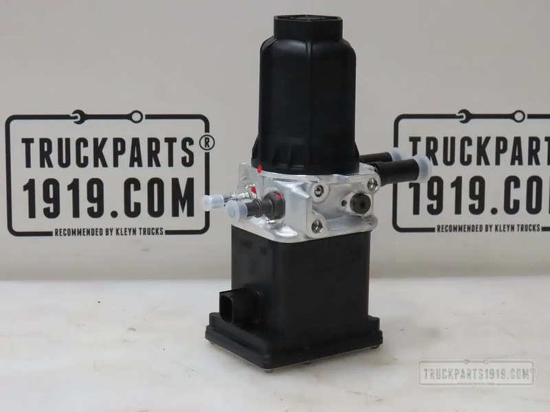 DAF 2208766 Adblue pomp DAF Euro6 - Выхлопная система для Грузовиков: фото 1 DAF 2208766 Adblue pomp DAF Euro6 - Выхлопная система для Грузовиков: фото 1