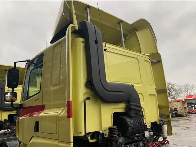 DAF CF Sleeper Cab L2 H1 Euro6 - Кабина и интерьер для Грузовиков: фото 2 DAF CF Sleeper Cab L2 H1 Euro6 - Кабина и интерьер для Грузовиков: фото 2