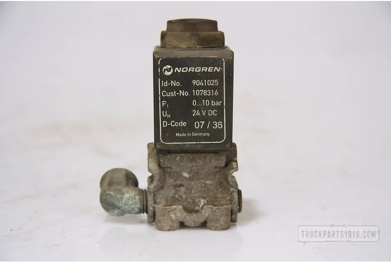 Diversen NORGREN Compressed Air System Volvo Magneetklep Used - Клапан для Грузовиков: фото 1 Diversen NORGREN Compressed Air System Volvo Magneetklep Used - Клапан для Грузовиков: фото 1