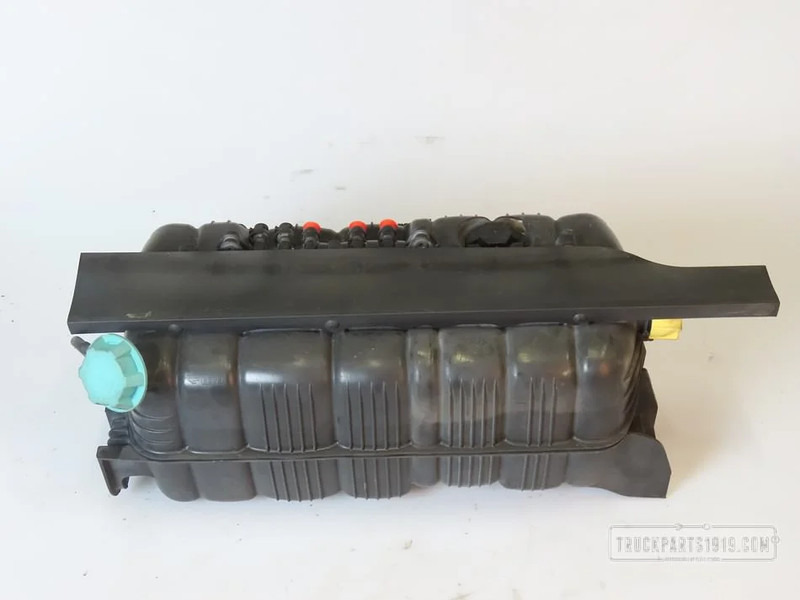 MAN Cooling System Koelexpansievat Euro6 - Расширительный бачок для Грузовиков: фото 1 MAN Cooling System Koelexpansievat Euro6 - Расширительный бачок для Грузовиков: фото 1