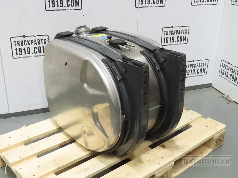 Scania 2713474 Brandstoftank + steunen 165L - Топливный бак для Грузовиков: фото 2 Scania 2713474 Brandstoftank + steunen 165L - Топливный бак для Грузовиков: фото 2