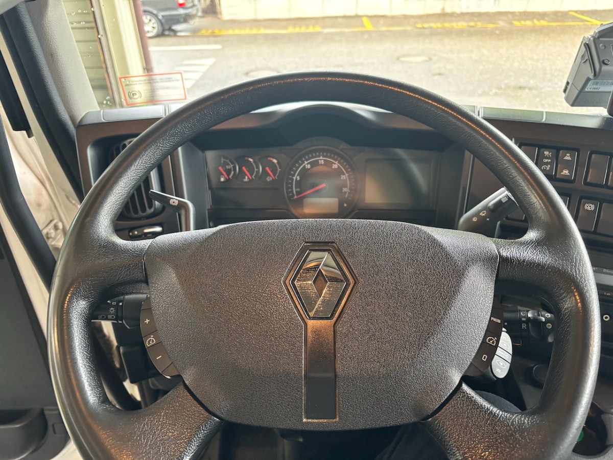 Грузовик с закрытым кузовом RENAULT D14.250: фото 7