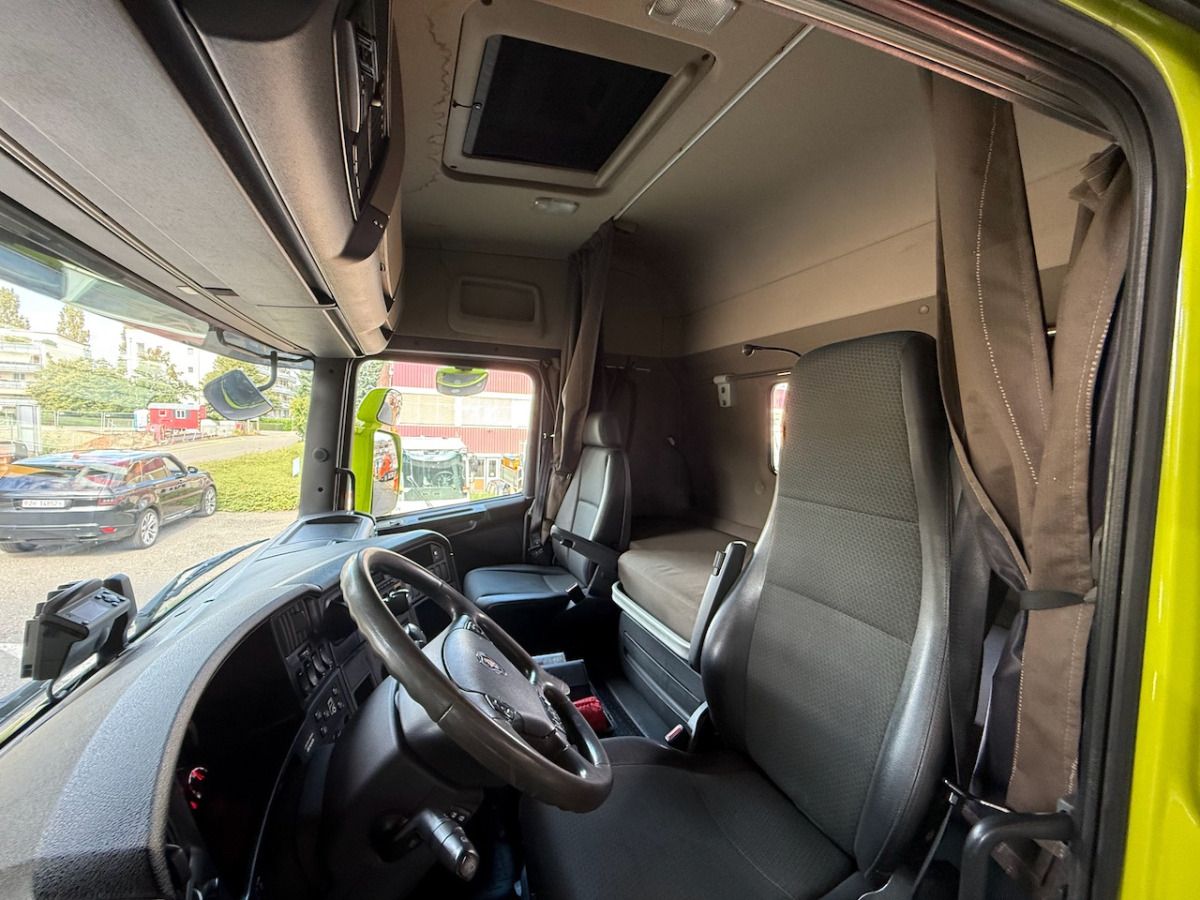 SCANIA R490     8x4 - Крюковой мультилифт: фото 3 SCANIA R490     8x4 - Крюковой мультилифт: фото 3