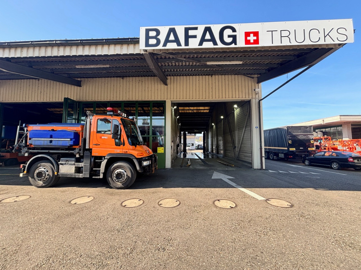 UNIMOG U400 - Самосвал: фото 2 UNIMOG U400 - Самосвал: фото 2