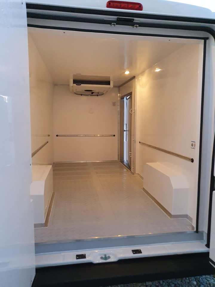 Renault Master L3H2 Tiefkühlkasten -18°C - Фургон-рефрижератор: фото 3 Renault Master L3H2 Tiefkühlkasten -18°C - Фургон-рефрижератор: фото 3
