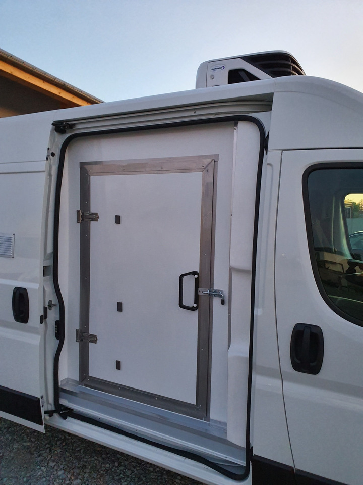 Renault Master L3H2 Tiefkühlkasten -18°C - Фургон-рефрижератор: фото 2 Renault Master L3H2 Tiefkühlkasten -18°C - Фургон-рефрижератор: фото 2