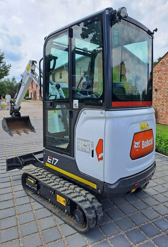 Bobcat E17 - Мини-экскаватор: фото 3 Bobcat E17 - Мини-экскаватор: фото 3