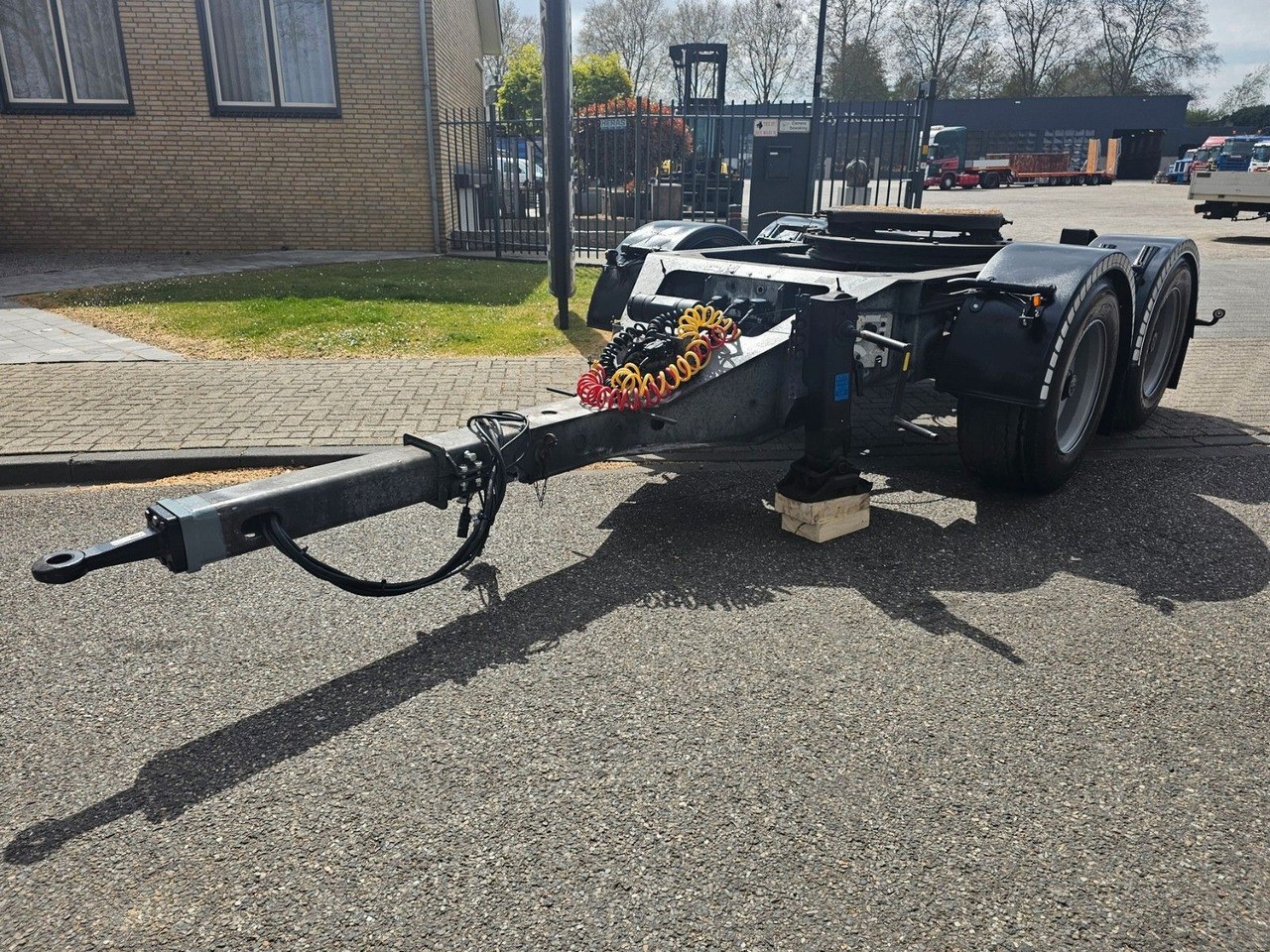Fliegl FLT 216 Dolly Mit NL LZV Zulassung - Прицеп подкатная тележка: фото 2 Fliegl FLT 216 Dolly Mit NL LZV Zulassung - Прицеп подкатная тележка: фото 2