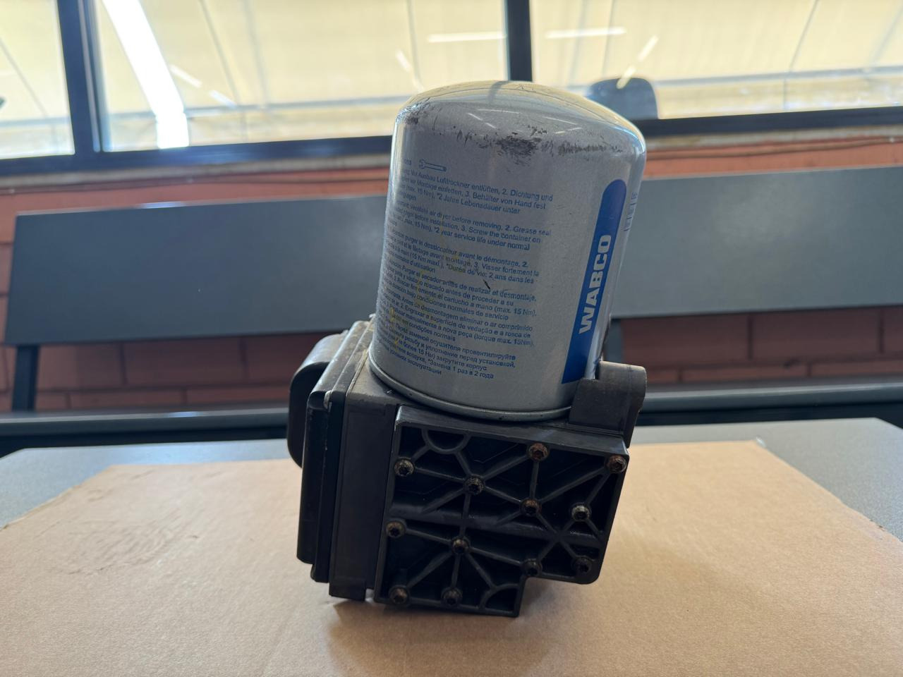 AIR MANAGEMENT UNIT ASSEMBLY ECAM UNHEATED MAN TGA - Детали тормозной системы: фото 2 AIR MANAGEMENT UNIT ASSEMBLY ECAM UNHEATED MAN TGA - Детали тормозной системы: фото 2