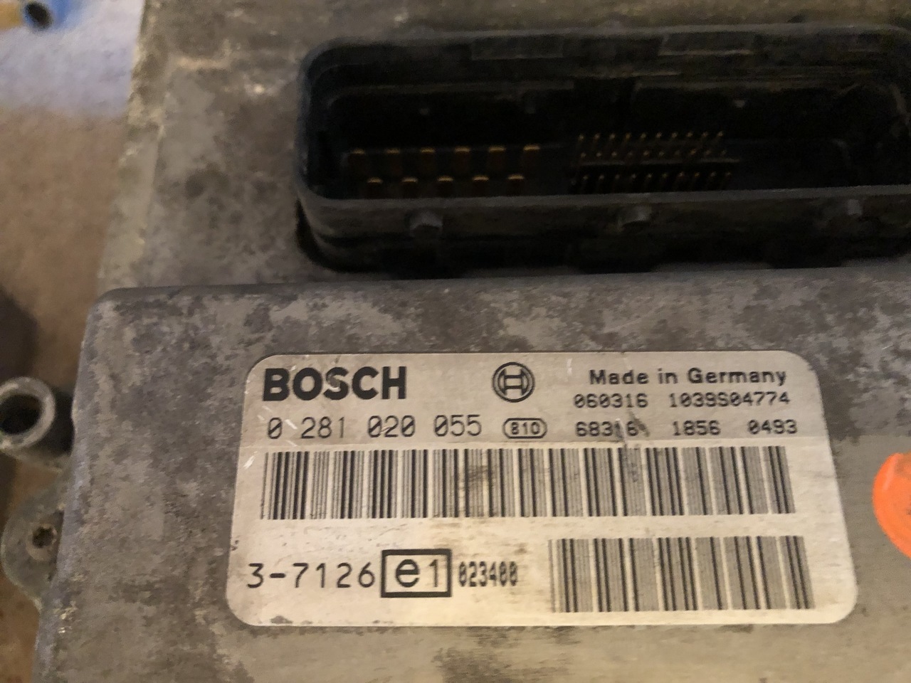 CONTROL UNIT MAN TGA 0281010255 - Блок управления для Грузовиков: фото 3 CONTROL UNIT MAN TGA 0281010255 - Блок управления для Грузовиков: фото 3