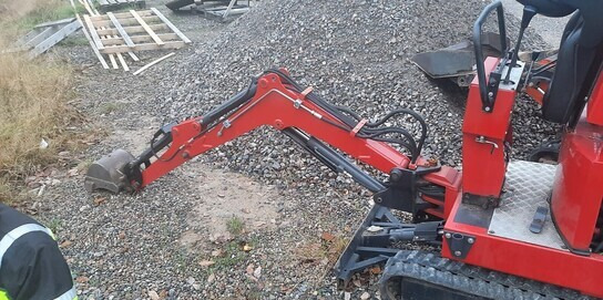 Hinowa DM8 Minikaivuri - Мини-экскаватор: фото 5 Hinowa DM8 Minikaivuri - Мини-экскаватор: фото 5