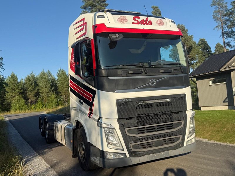 Volvo FH460 Globe 2016 - Грузовик-шасси: фото 4 Volvo FH460 Globe 2016 - Грузовик-шасси: фото 4