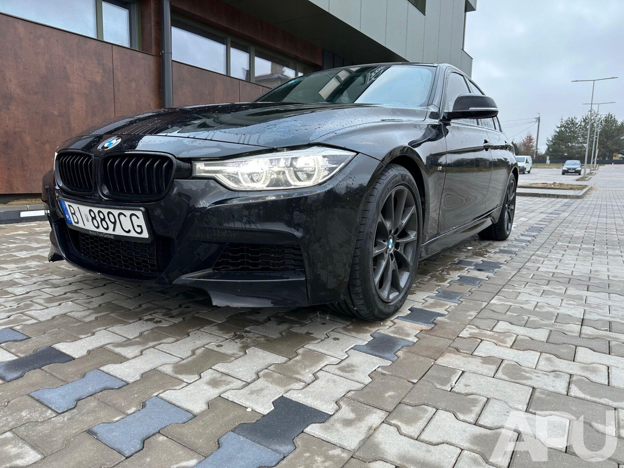 BMW 330i F30 M-PAKIET PERFORMANCE - Легковой автомобиль: фото 1 BMW 330i F30 M-PAKIET PERFORMANCE - Легковой автомобиль: фото 1