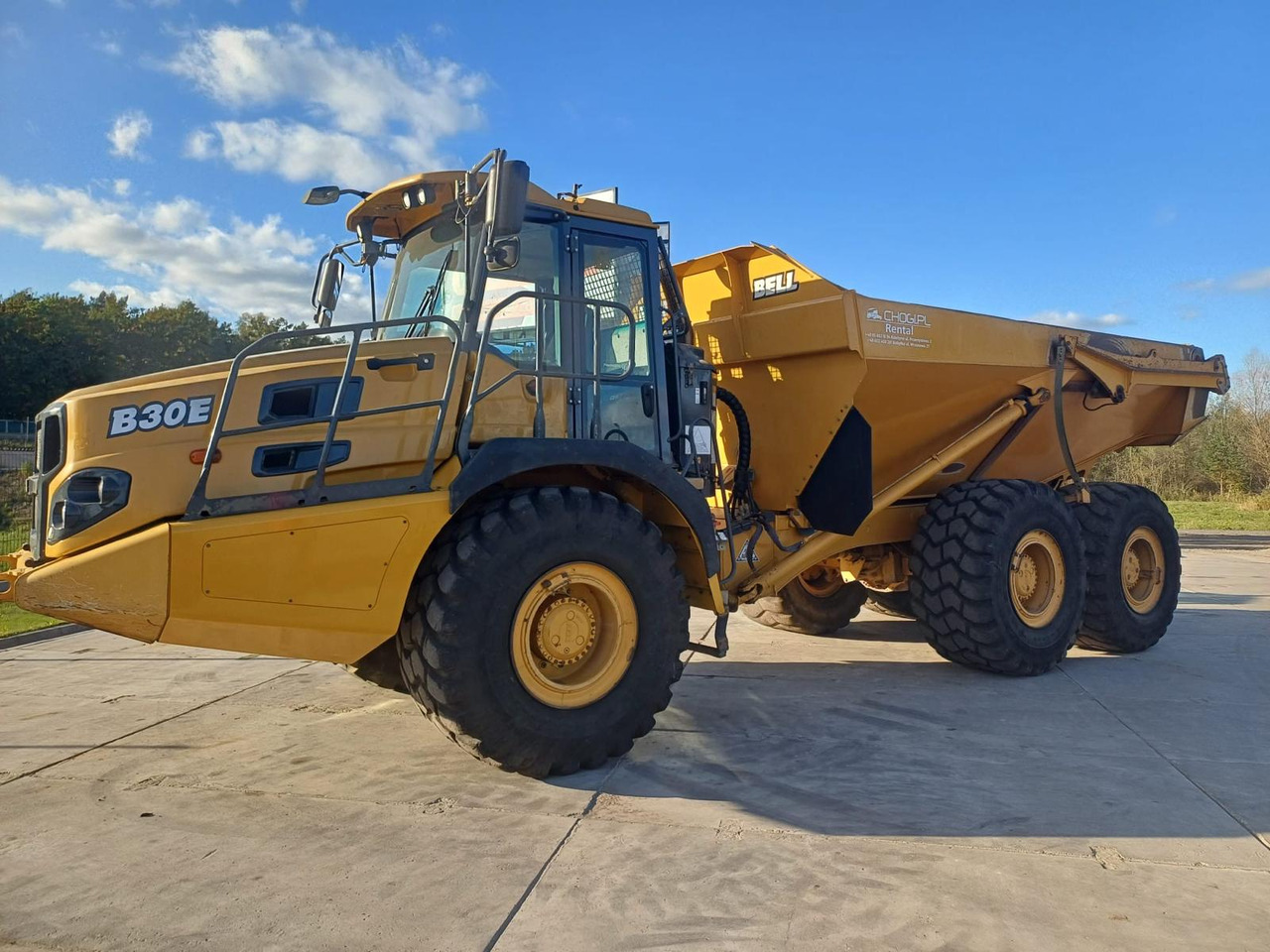 Bell B30E - Сочленённый самосвал: фото 2 Bell B30E - Сочленённый самосвал: фото 2