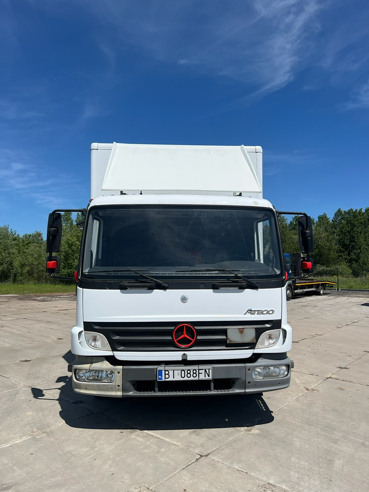 Mercedes-Benz ATEGO 818 dostawczy winda - Грузовик с закрытым кузовом: фото 2 Mercedes-Benz ATEGO 818 dostawczy winda - Грузовик с закрытым кузовом: фото 2