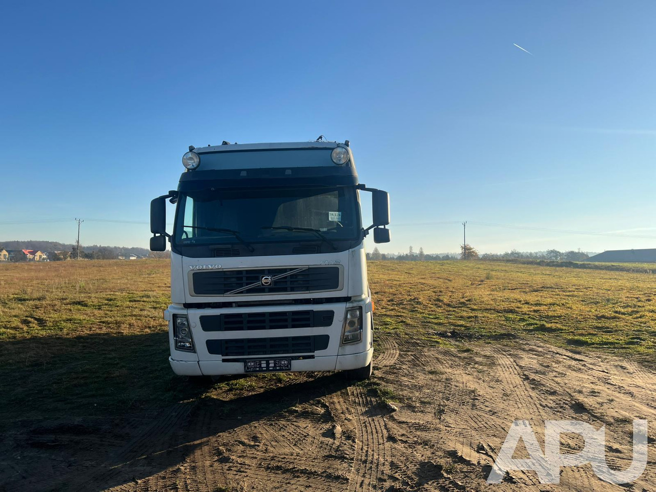 Volvo FM12 - Грузовик бортовой/ Платформа, Автоманипулятор: фото 2 Volvo FM12 - Грузовик бортовой/ Платформа, Автоманипулятор: фото 2