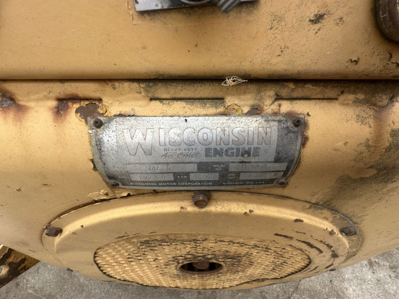 WISCONSIN ENGINE V461D poboczarka - Скрепер: фото 4 WISCONSIN ENGINE V461D poboczarka - Скрепер: фото 4