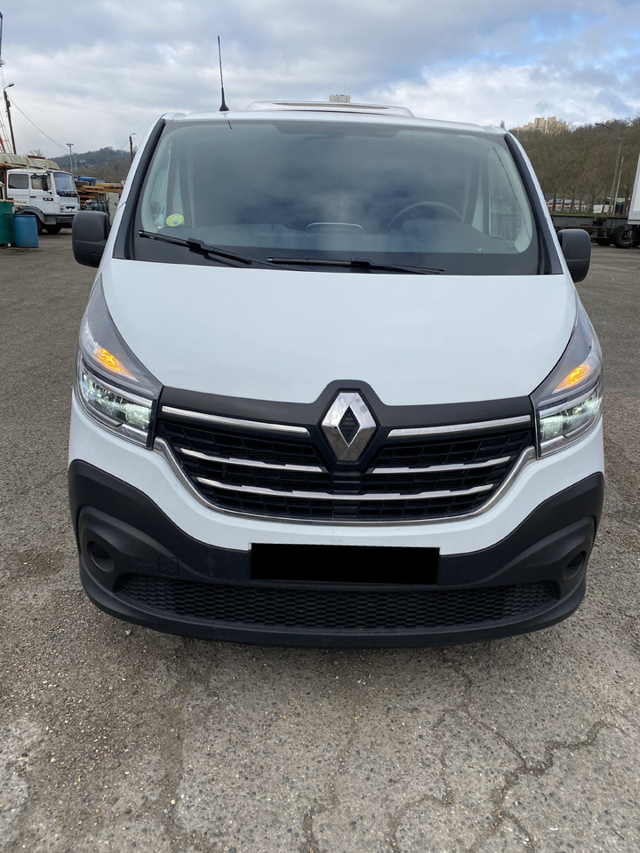 RENAULT TRAFIC FRIGORIFIQUE PORTE LATERALE - Фургон-рефрижератор: фото 2 RENAULT TRAFIC FRIGORIFIQUE PORTE LATERALE - Фургон-рефрижератор: фото 2