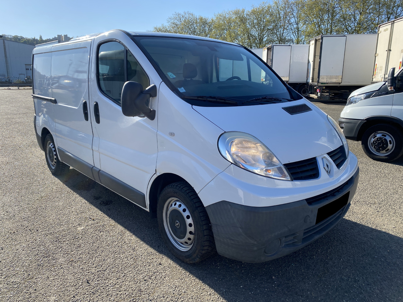 RENAULT trafic frigo - Фургон-рефрижератор: фото 1 RENAULT trafic frigo - Фургон-рефрижератор: фото 1