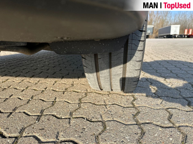 MAN TGE 3.180 4X2F SB - Фургон с закрытым кузовом: фото 3 MAN TGE 3.180 4X2F SB - Фургон с закрытым кузовом: фото 3