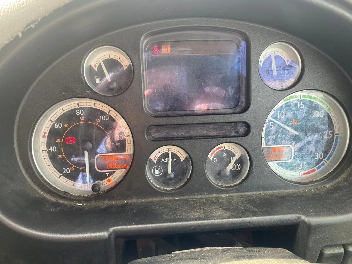 2012 DAF CF 65.250 4×2 Curtainsider - Тентованный грузовик: фото 3 2012 DAF CF 65.250 4×2 Curtainsider - Тентованный грузовик: фото 3