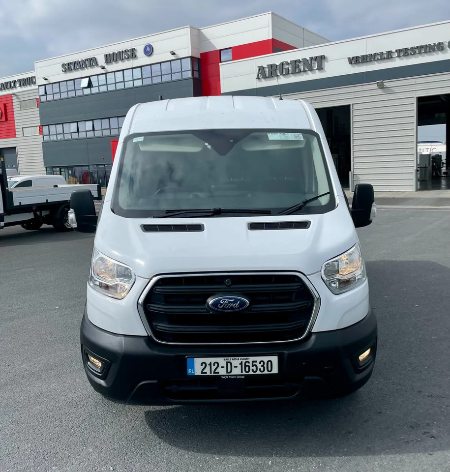 Цельнометаллический фургон 2021 Low Mileage Ford Transit 350L Trend: фото 7