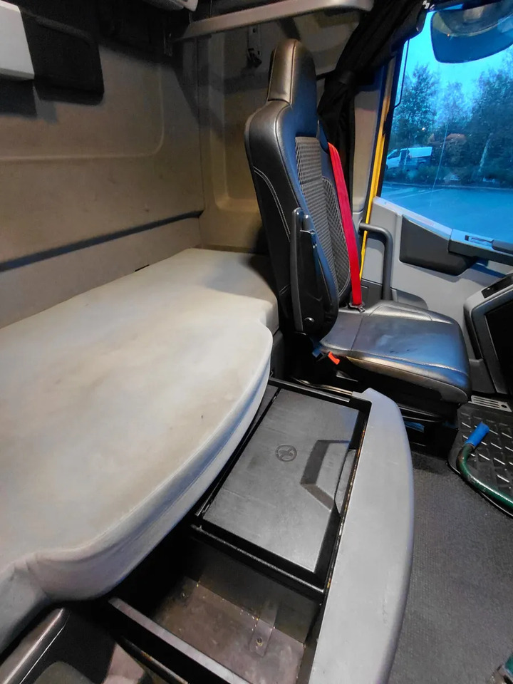 2019 Renault T-High 520 - Тягач: фото 4 2019 Renault T-High 520 - Тягач: фото 4