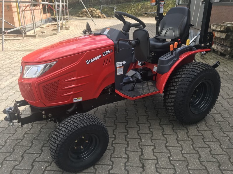 Branson 2505h tractor - Минитрактор: фото 3 Branson 2505h tractor - Минитрактор: фото 3