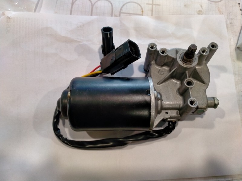 Case MX900 - Щетка стеклоочистителя для Сельскохозяйственной техники: фото 2 Case MX900 - Щетка стеклоочистителя для Сельскохозяйственной техники: фото 2