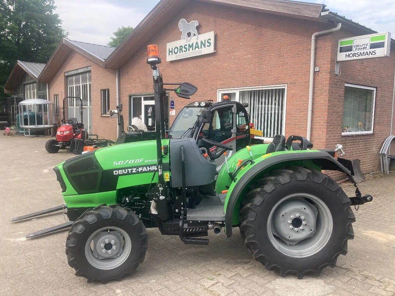 Deutz 5070 DF Keyline 5070 DF Keyline - Трактор: фото 1 Deutz 5070 DF Keyline 5070 DF Keyline - Трактор: фото 1