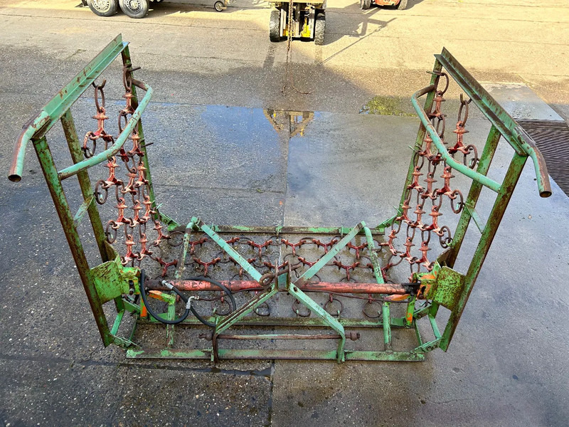 Onbekend Weidesleep 5.00 meter hydraulisch - Луговая борона: фото 2 Onbekend Weidesleep 5.00 meter hydraulisch - Луговая борона: фото 2