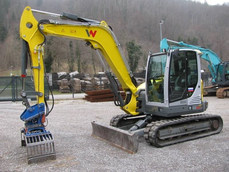 Wacker Neuson EZ 80 z grajferjem - Мини-экскаватор: фото 1 Wacker Neuson EZ 80 z grajferjem - Мини-экскаватор: фото 1