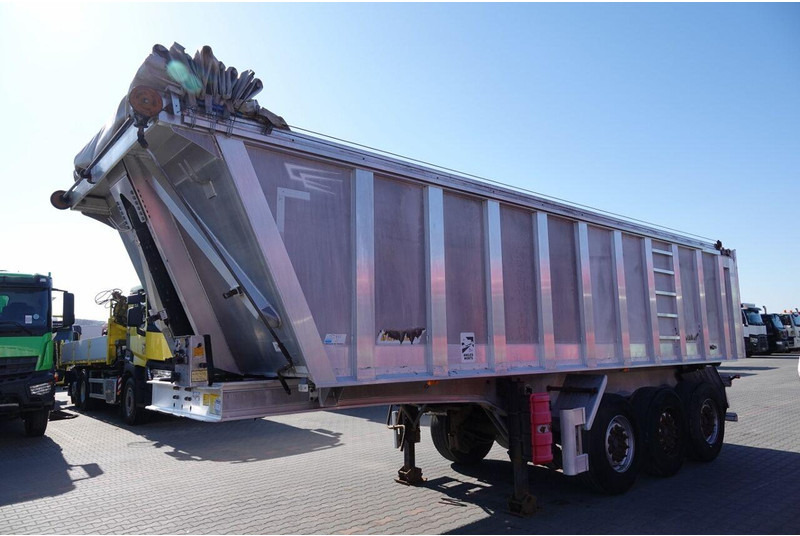 Benalu WYWROTKA ALUMINIOWA 28 M3 / OŚ PODNOSZONA / WAGA 5100 KG - Самосвальный полуприцеп: фото 3 Benalu WYWROTKA ALUMINIOWA 28 M3 / OŚ PODNOSZONA / WAGA 5100 KG - Самосвальный полуприцеп: фото 3