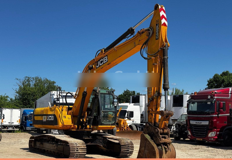 Caterpillar JS240NLC - Гусеничный экскаватор: фото 1 Caterpillar JS240NLC - Гусеничный экскаватор: фото 1