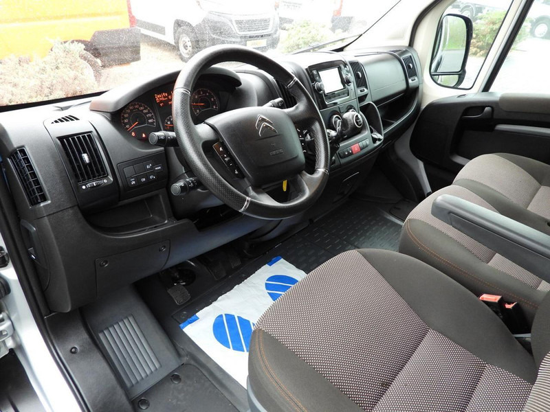 Citroën JUMPER FURGON BRYGADÓWKA 7 MIEJSC TEMPOMAT LEDY KLIMATYZACJA - Микроавтобус, Пассажирский фургон: фото 2 Citroën JUMPER FURGON BRYGADÓWKA 7 MIEJSC TEMPOMAT LEDY KLIMATYZACJA - Микроавтобус, Пассажирский фургон: фото 2