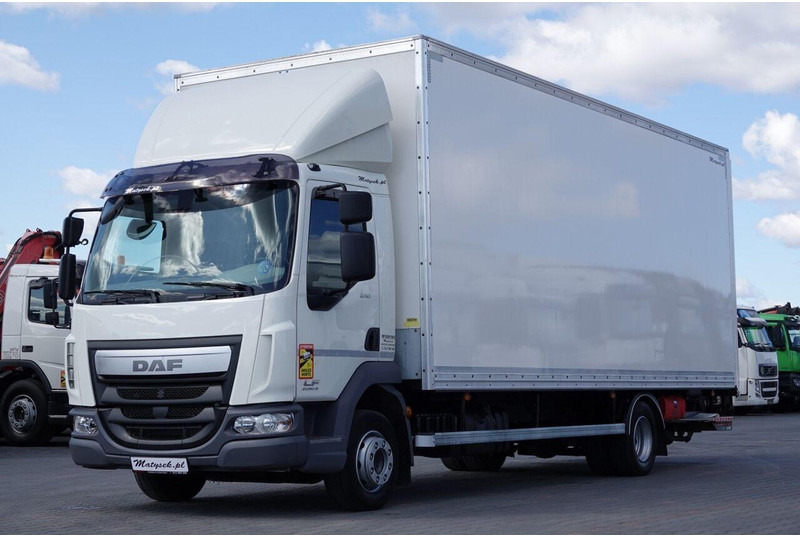 DAF LF 210 / KONTENER - 7 M / SOLÓWKA / WINDA DHOLLANDIA / EURO 6 - Грузовик с закрытым кузовом: фото 2 DAF LF 210 / KONTENER - 7 M / SOLÓWKA / WINDA DHOLLANDIA / EURO 6 - Грузовик с закрытым кузовом: фото 2