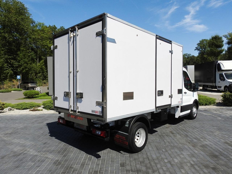 Ford TRANSIT CHŁODNIA KONTENER 0*C ZASILANIE 230V TEMPOMAT KLIMATYZAC - Фургон-рефрижератор: фото 3 Ford TRANSIT CHŁODNIA KONTENER 0*C ZASILANIE 230V TEMPOMAT KLIMATYZAC - Фургон-рефрижератор: фото 3