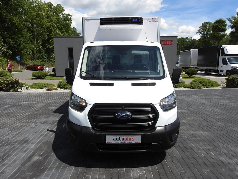 Ford TRANSIT CHŁODNIA KONTENER 0*C ZASILANIE 230V TEMPOMAT KLIMATYZAC - Фургон-рефрижератор: фото 5 Ford TRANSIT CHŁODNIA KONTENER 0*C ZASILANIE 230V TEMPOMAT KLIMATYZAC - Фургон-рефрижератор: фото 5