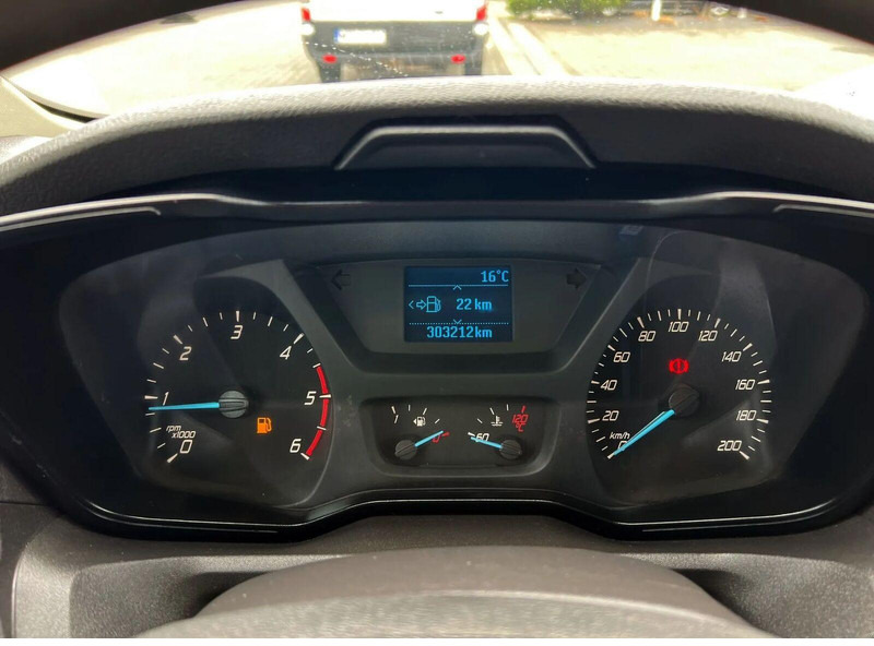 Ford Transit Doka 7-seaters + Box One Owner в лизинг Ford Transit Doka 7-seaters + Box One Owner: фото 15