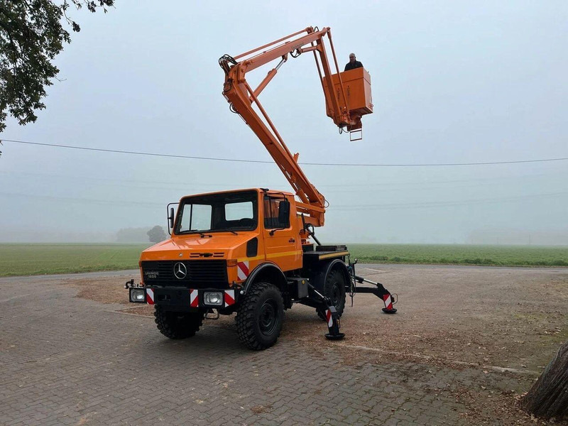 Mercedes-Benz Unimog 1200 4x4 - Lifting basket - Грузовик, Автоманипулятор: фото 3 Mercedes-Benz Unimog 1200 4x4 - Lifting basket - Грузовик, Автоманипулятор: фото 3