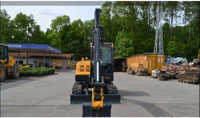 Hyundai HX55 Mini lánctalpas forgókotró - Мини-экскаватор: фото 2 Hyundai HX55 Mini lánctalpas forgókotró - Мини-экскаватор: фото 2