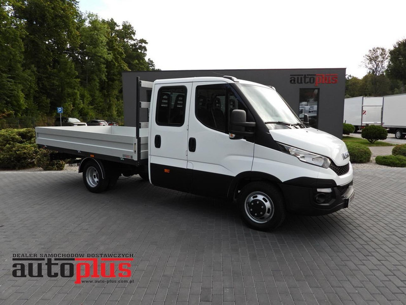 Iveco DAILY 35C17 SKRZYNIA PODWÓJNA KABINA DOKA 7 MIEJSC TEMPOMAT BLIŹ - Малотоннажный бортовой грузовик: фото 1 Iveco DAILY 35C17 SKRZYNIA PODWÓJNA KABINA DOKA 7 MIEJSC TEMPOMAT BLIŹ - Малотоннажный бортовой грузовик: фото 1