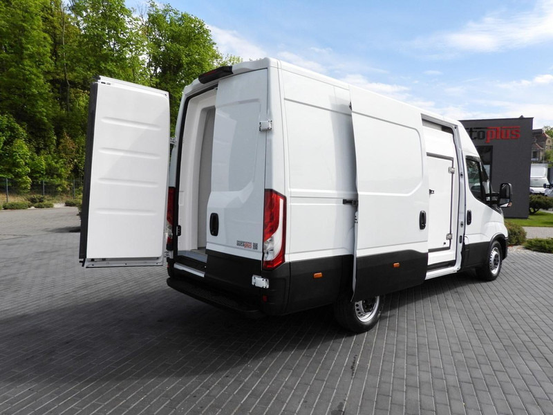 Iveco DAILY 35S14 FURGON CHŁODNIA -10*C ZASILANIE 230V TEMPOMAT AUTOMA - Фургон-рефрижератор: фото 3 Iveco DAILY 35S14 FURGON CHŁODNIA -10*C ZASILANIE 230V TEMPOMAT AUTOMA - Фургон-рефрижератор: фото 3