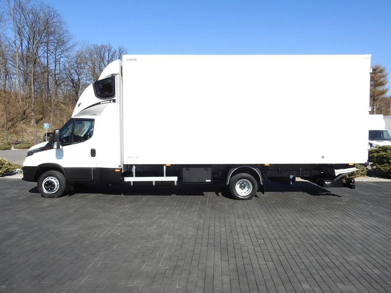 Грузовик с закрытым кузовом Iveco DAILY 70C18 KONTENER WINDA 14 PALET WEBASTO TEMPOMAT NAWIGACJA L: фото 8
