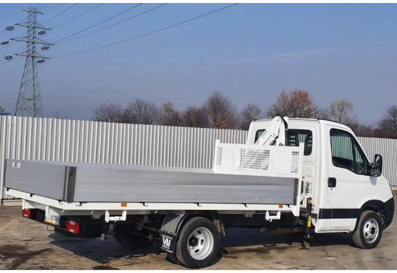 Iveco Daily 35C13 Bonfiglioli P 2300 - Pritsche 4,3 m - Малотоннажный бортовой грузовик: фото 5 Iveco Daily 35C13 Bonfiglioli P 2300 - Pritsche 4,3 m - Малотоннажный бортовой грузовик: фото 5