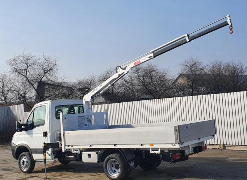 Iveco Daily 35C13 Bonfiglioli P 2300 - Pritsche 4,3 m - Малотоннажный бортовой грузовик: фото 3 Iveco Daily 35C13 Bonfiglioli P 2300 - Pritsche 4,3 m - Малотоннажный бортовой грузовик: фото 3