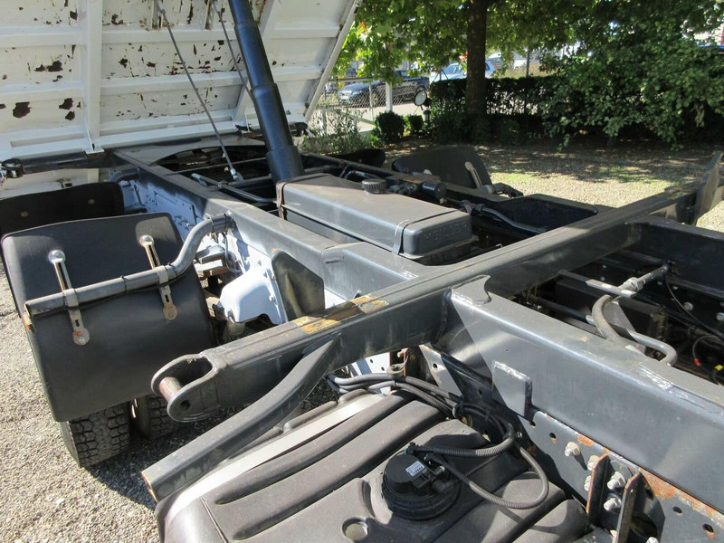 Iveco Eurocargo 120E25 - 3 way tipper - Самосвал: фото 5 Iveco Eurocargo 120E25 - 3 way tipper - Самосвал: фото 5