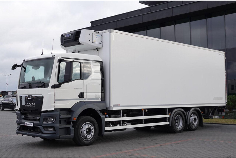 MAN TGS 26.360 / 6x2 / CHŁODNIA -8,2 M / AGREGAT CARRIER SUPRA 850 / - Рефрижератор: фото 4 MAN TGS 26.360 / 6x2 / CHŁODNIA -8,2 M / AGREGAT CARRIER SUPRA 850 / - Рефрижератор: фото 4