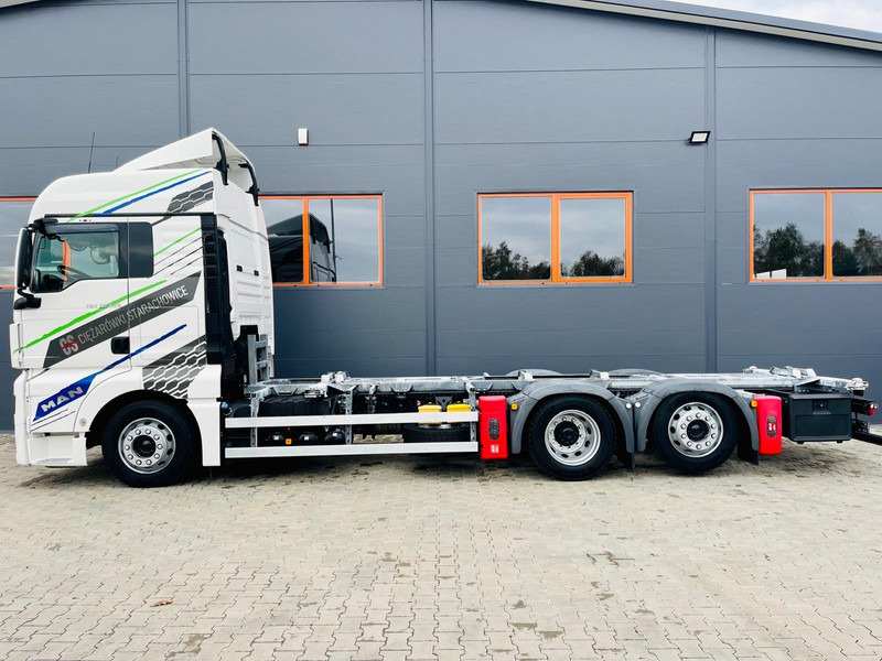 MAN TGX 26.420 - Грузовик-шасси: фото 4 MAN TGX 26.420 - Грузовик-шасси: фото 4